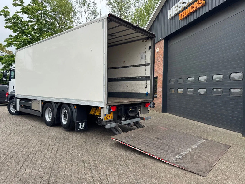 MAN TGS 26.320 EEV Koffer Stuuras AHK 3.000KG LBW 360.390KM! NL TRUCK - Box truck: picture 3 MAN TGS 26.320 EEV Koffer Stuuras AHK 3.000KG LBW 360.390KM! NL TRUCK - Box truck: picture 3