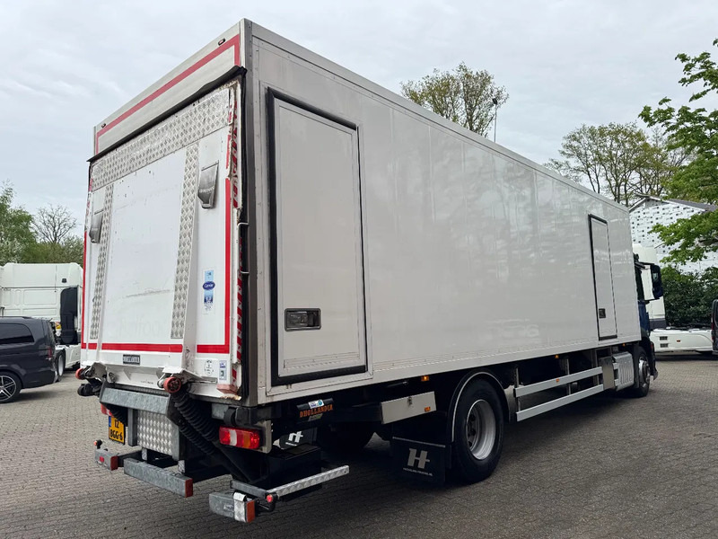 Mercedes-Benz Antos 1924 Carrier Vector 1950 Multi Temp 260.010KM!! - Isothermal truck: picture 3 Mercedes-Benz Antos 1924 Carrier Vector 1950 Multi Temp 260.010KM!! - Isothermal truck: picture 3