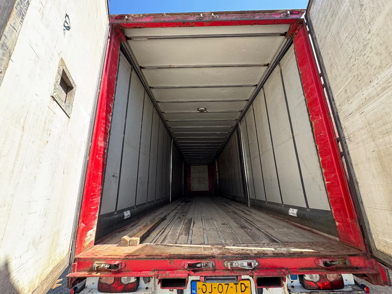 Pacton 3AS Schuifzeilen Stuuras Kooiaap aansluiting hardh.vloer - Curtainsider semi-trailer: picture 5 Pacton 3AS Schuifzeilen Stuuras Kooiaap aansluiting hardh.vloer - Curtainsider semi-trailer: picture 5