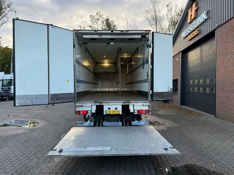 DAF CF 290 + HTF Koeloplegger PTO Powered koelmotor Dhollandia 3000KG NL Truck/Trailer 470.496KM - Tractor unit: picture 5 DAF CF 290 + HTF Koeloplegger PTO Powered koelmotor Dhollandia 3000KG NL Truck/Trailer 470.496KM - Tractor unit: picture 5
