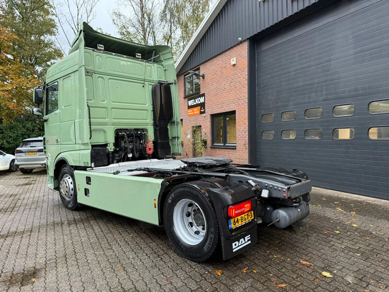 DAF XF 440 6X2 FTP Space Cab Standairco NL Truck - Tractor unit: picture 2 DAF XF 440 6X2 FTP Space Cab Standairco NL Truck - Tractor unit: picture 2