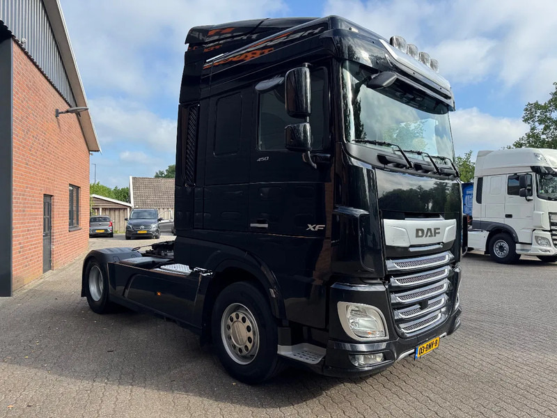 DAF XF 450 4X2 Space Cab EURO 6 D 582.560KM NL Truck, Top conditie - Tractor unit: picture 2 DAF XF 450 4X2 Space Cab EURO 6 D 582.560KM NL Truck, Top conditie - Tractor unit: picture 2