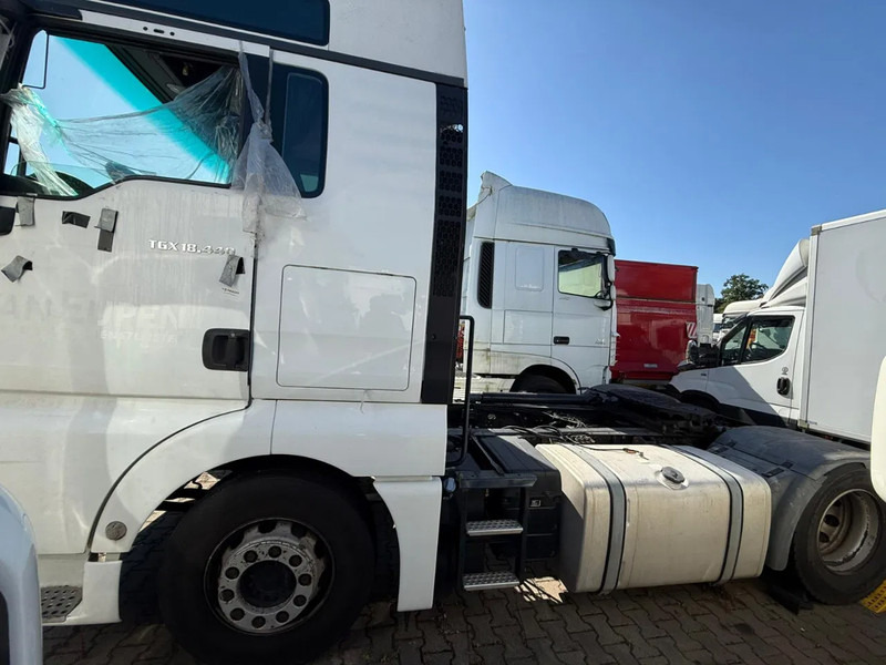 MAN TGX 18.440 XXL NO Gearbox & NO Engine, complete brief - Tractor unit: picture 4 MAN TGX 18.440 XXL NO Gearbox & NO Engine, complete brief - Tractor unit: picture 4