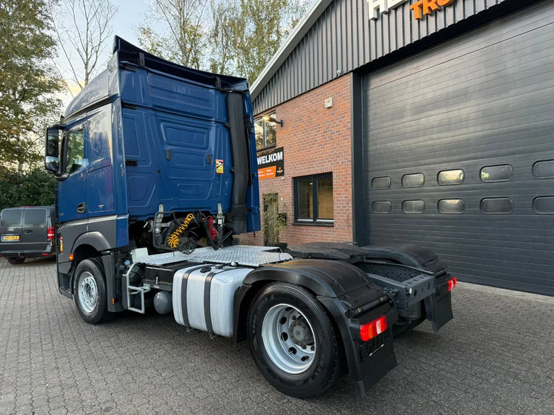Mercedes-Benz Actros 1940 4x2 Streamspace Spoilers 722.835KM - Tractor unit: picture 3 Mercedes-Benz Actros 1940 4x2 Streamspace Spoilers 722.835KM - Tractor unit: picture 3