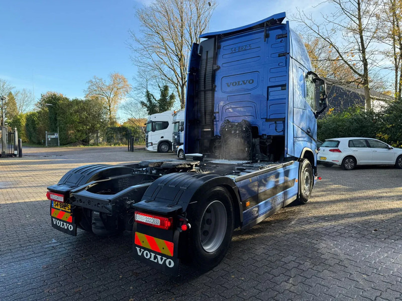 Volvo FH 460 Globetrotter XL 2x tank Standairco 405.369KM! NL Truck - APK 09-2026 - Tractor unit: picture 3 Volvo FH 460 Globetrotter XL 2x tank Standairco 405.369KM! NL Truck - APK 09-2026 - Tractor unit: picture 3