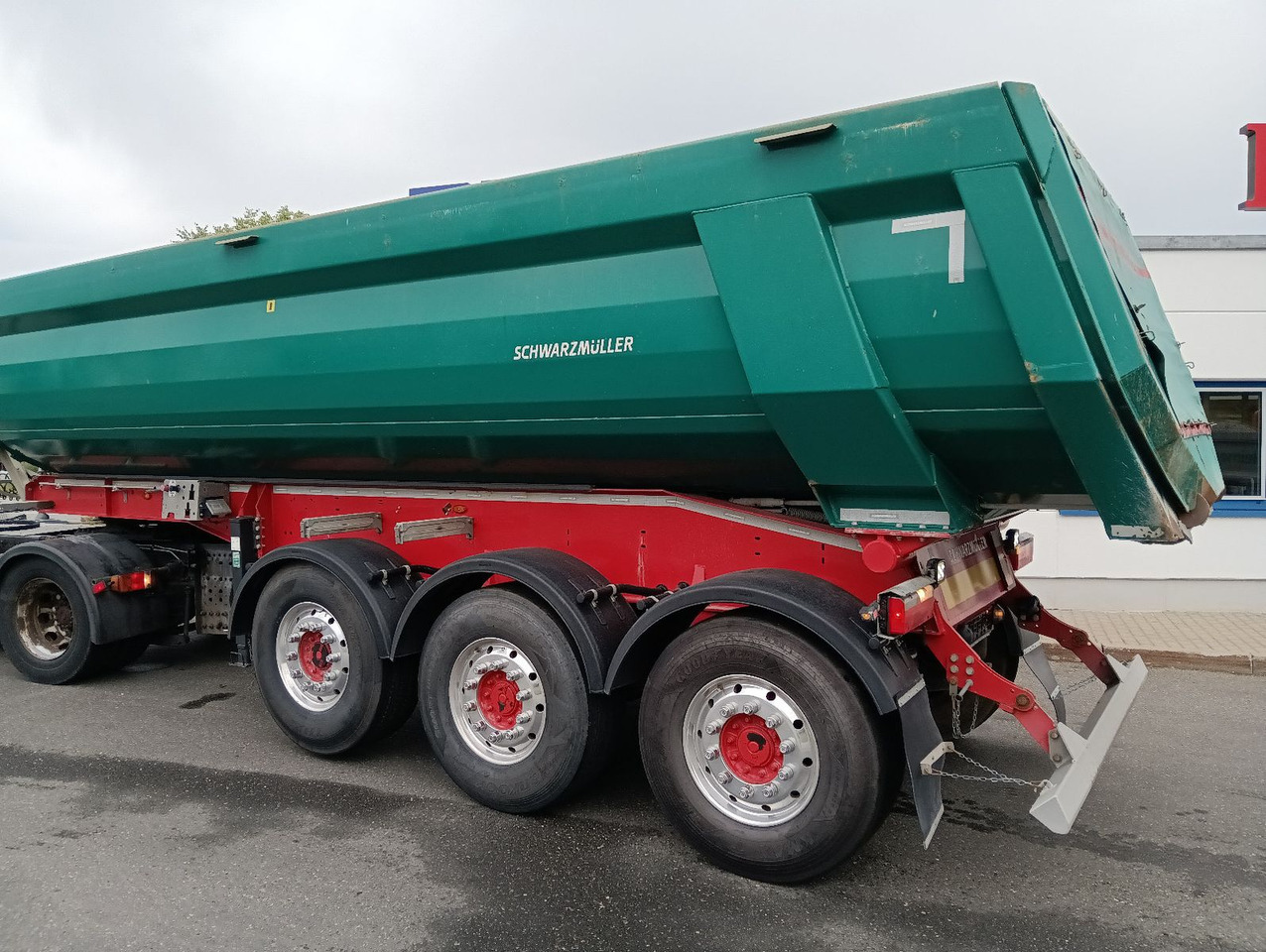 Schwarzmüller 3-A Stahlulde HARDOX ALCOA 25m3 SAF Lift 6180kg - Tipper semi-trailer: picture 3 Schwarzmüller 3-A Stahlulde HARDOX ALCOA 25m3 SAF Lift 6180kg - Tipper semi-trailer: picture 3