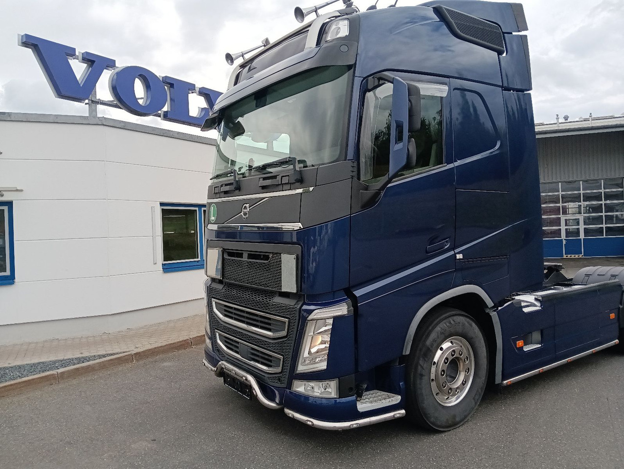 Volvo FH500 ADR Globe FullOptions ALCOA HydraulikLeder - Tractor unit: picture 2 Volvo FH500 ADR Globe FullOptions ALCOA HydraulikLeder - Tractor unit: picture 2