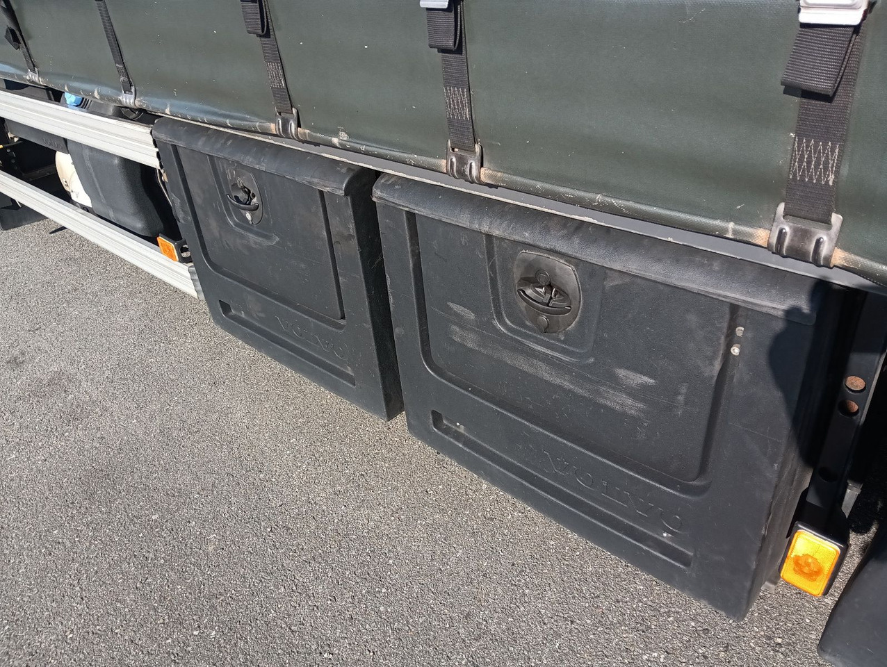 Leasing of  Volvo 2x JUMBO 120m3 FH460 Globe 6x2 SCHMITZ I-PARCool Volvo 2x JUMBO 120m3 FH460 Globe 6x2 SCHMITZ I-PARCool: picture 14