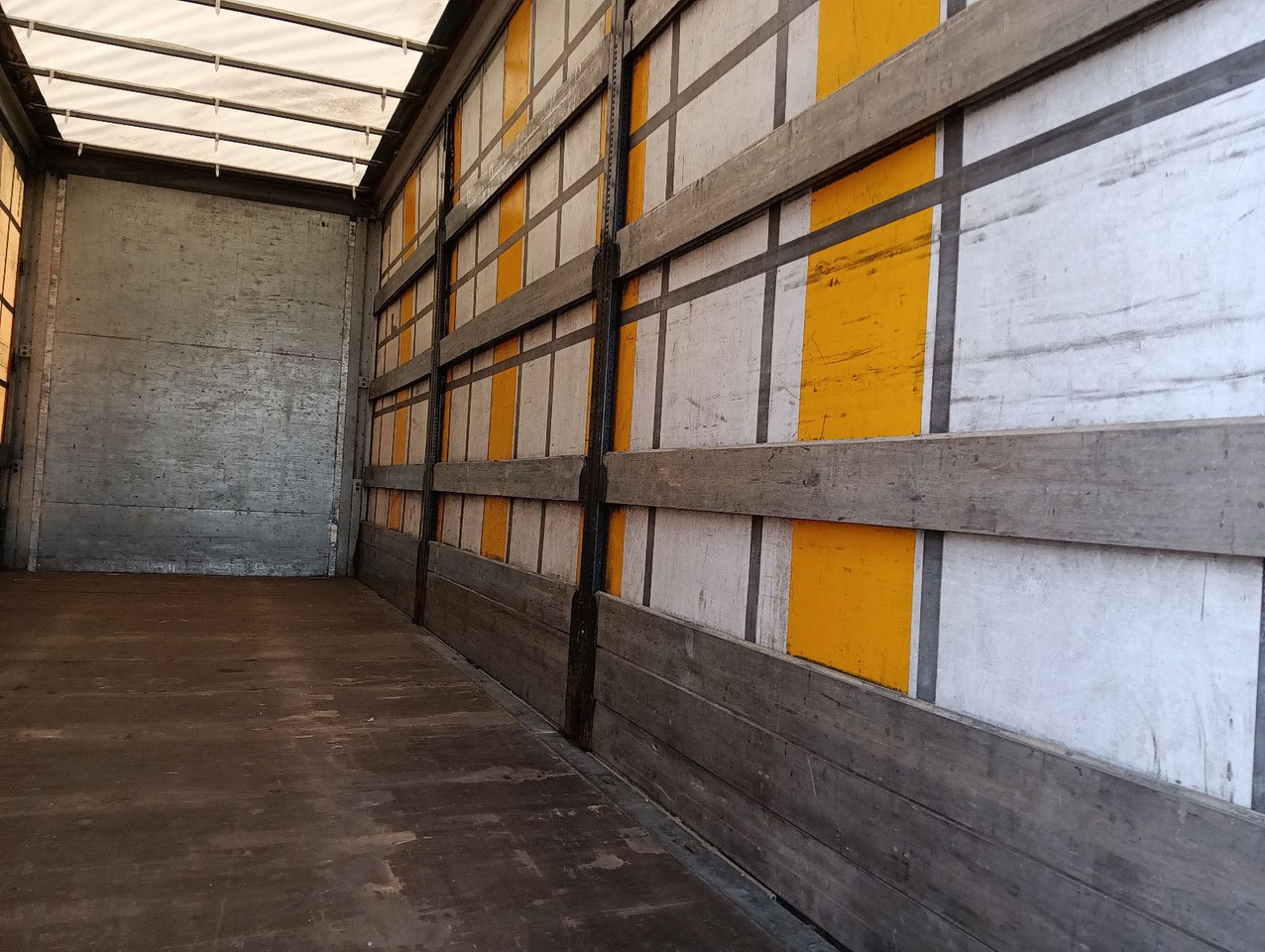 Leasing of  Volvo 2x JUMBO 120m3 FH460 Globe 6x2 SCHMITZ I-PARCool Volvo 2x JUMBO 120m3 FH460 Globe 6x2 SCHMITZ I-PARCool: picture 9