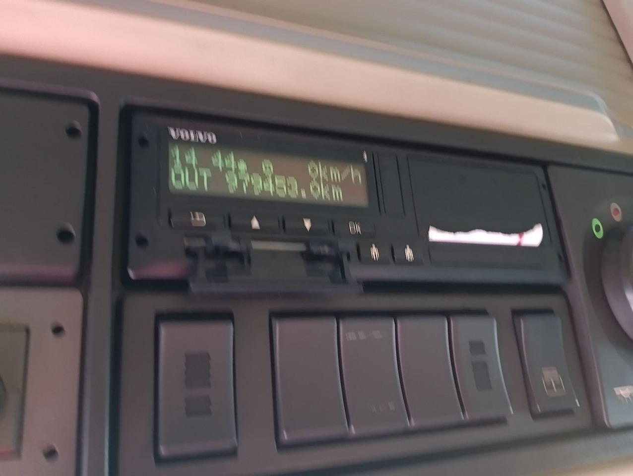 Leasing of  Volvo 2x JUMBO 120m3 FH460 Globe 6x2 SCHMITZ I-PARCool Volvo 2x JUMBO 120m3 FH460 Globe 6x2 SCHMITZ I-PARCool: picture 25