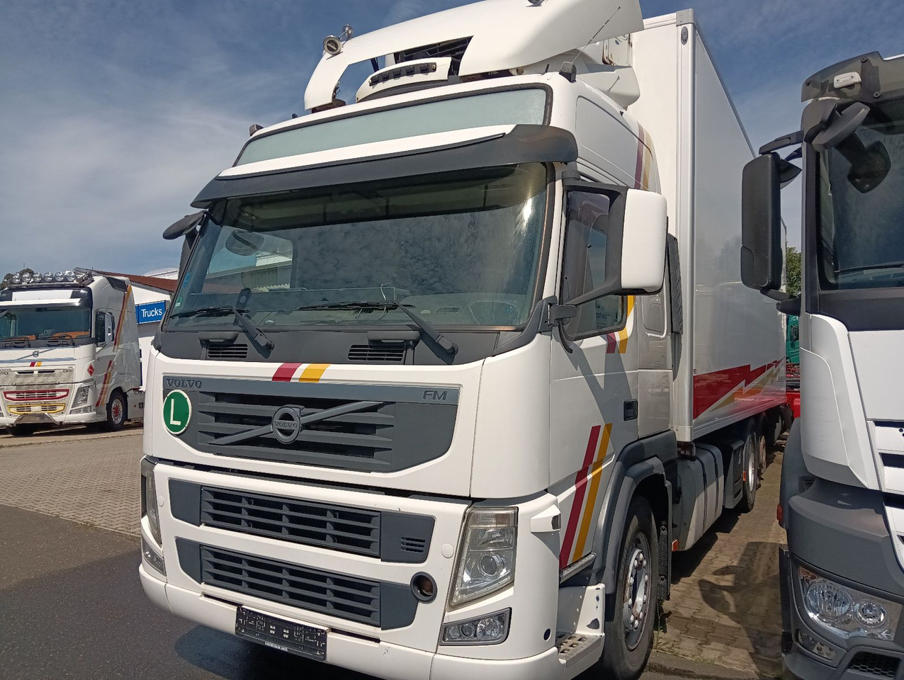 Volvo FM13-460 EEV  6x2R CarrierSupra550 7,3m LBW1.5t - Refrigerator truck: picture 5 Volvo FM13-460 EEV  6x2R CarrierSupra550 7,3m LBW1.5t - Refrigerator truck: picture 5