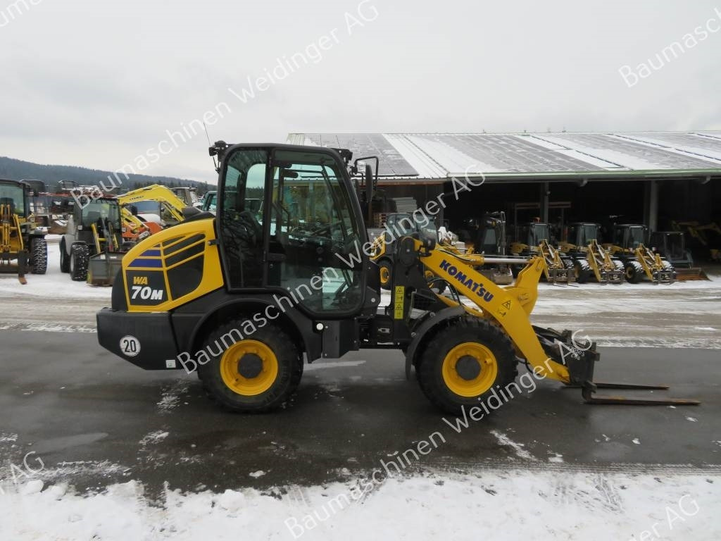 Komatsu WA 70 M-8 - Wheel loader: picture 2 Komatsu WA 70 M-8 - Wheel loader: picture 2