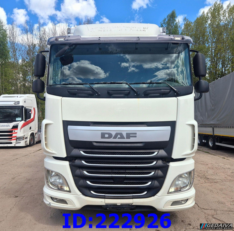 DAF XF 106 440 FAR 6x2 Euro6 - Isothermal truck: picture 2 DAF XF 106 440 FAR 6x2 Euro6 - Isothermal truck: picture 2