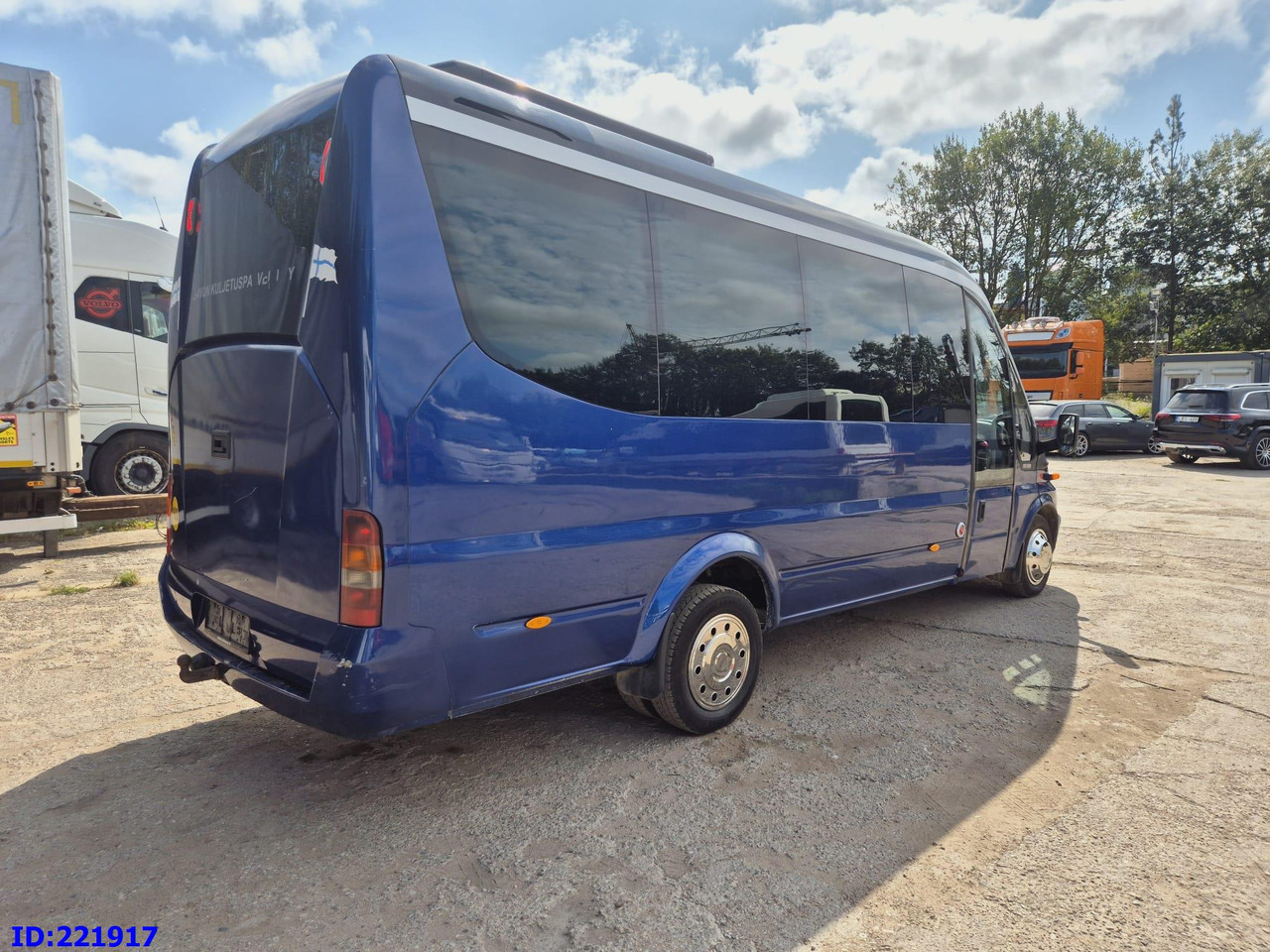 FORD Sunset VIP 17-seats - Coach: picture 1 FORD Sunset VIP 17-seats - Coach: picture 1
