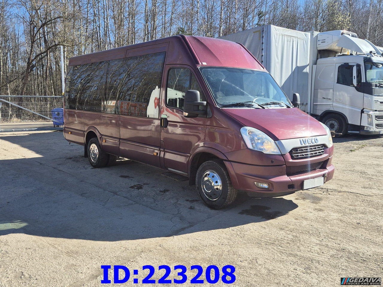 IVECO Daily Avestark 17-seater - Coach: picture 1 IVECO Daily Avestark 17-seater - Coach: picture 1