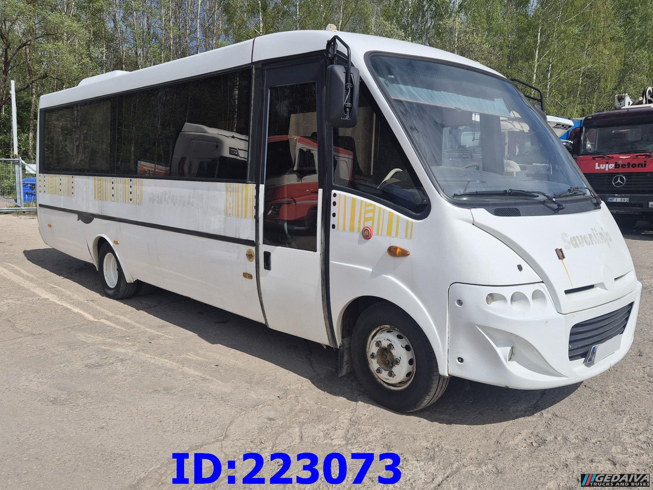 IVECO Thesi 65C18 27place - Coach: picture 4 IVECO Thesi 65C18 27place - Coach: picture 4