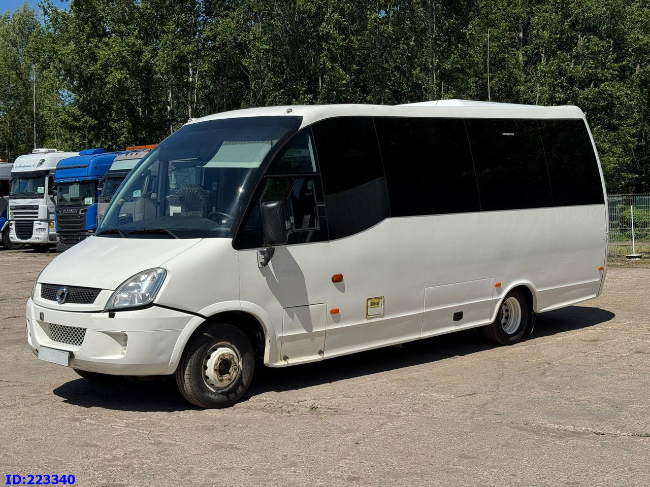 Coach IVECO Wing Euro5 25 places: picture 1