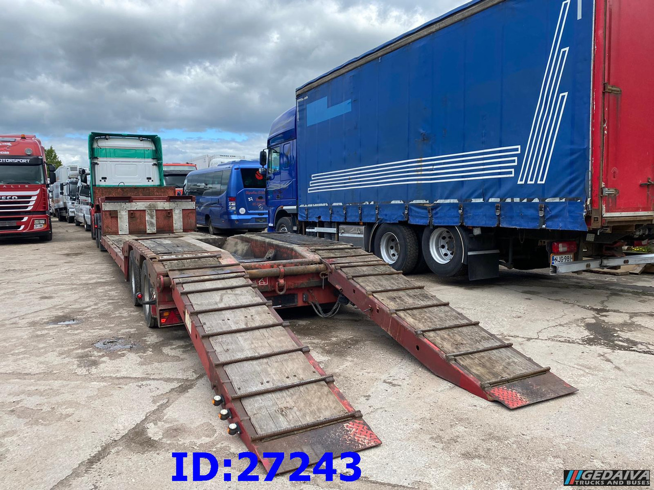 LANGENDORF Satbue 20/28 - Low bed - Low loader semi-trailer: picture 4 LANGENDORF Satbue 20/28 - Low bed - Low loader semi-trailer: picture 4