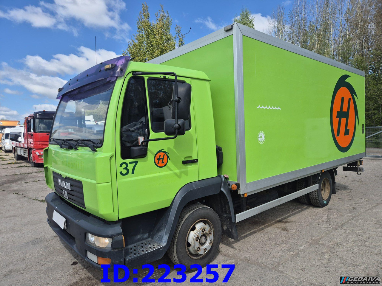MAN LE 8.150 Manual 139tkm ONLY - Box truck: picture 1 MAN LE 8.150 Manual 139tkm ONLY - Box truck: picture 1