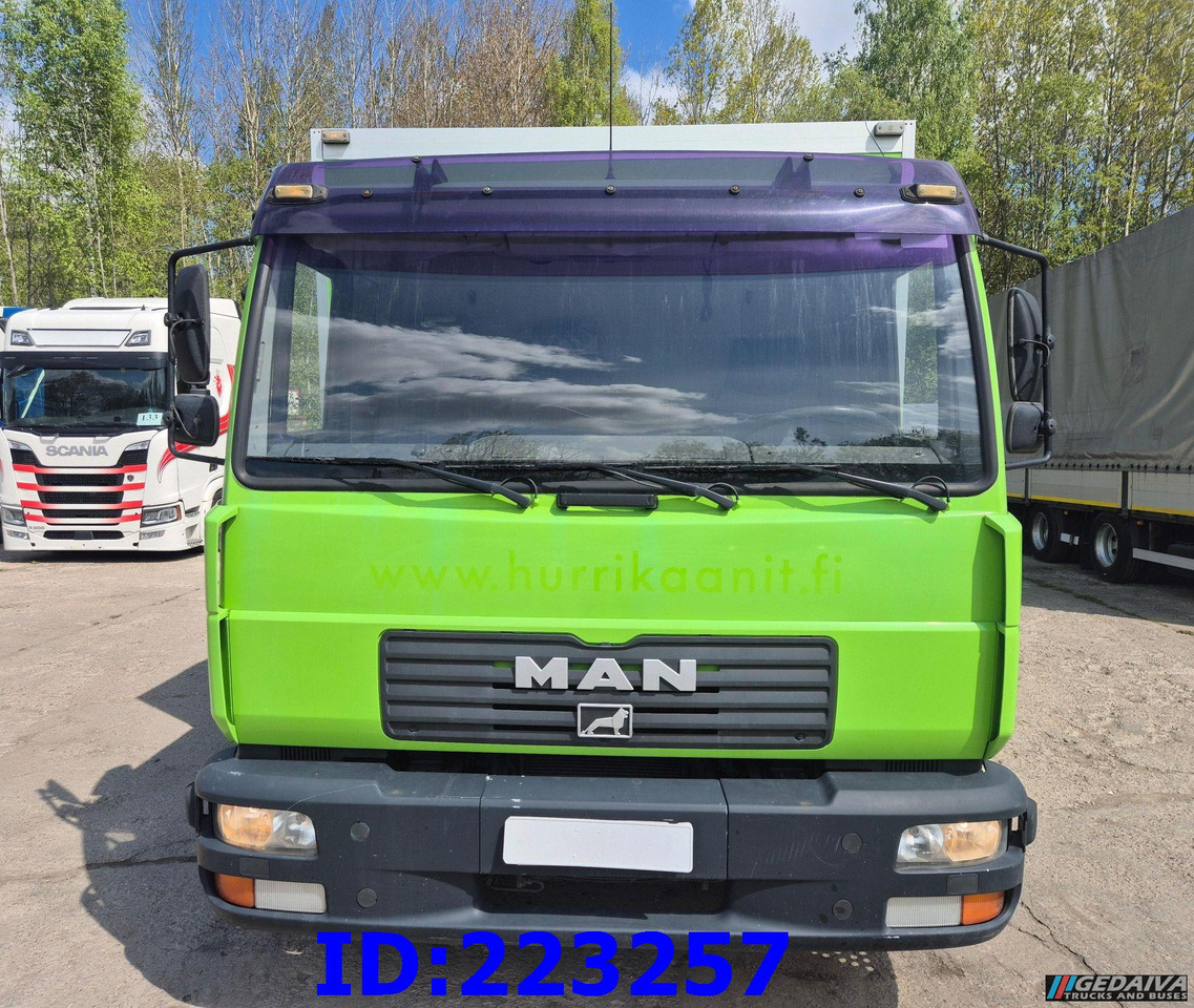 MAN LE 8.150 Manual 139tkm ONLY - Box truck: picture 2 MAN LE 8.150 Manual 139tkm ONLY - Box truck: picture 2