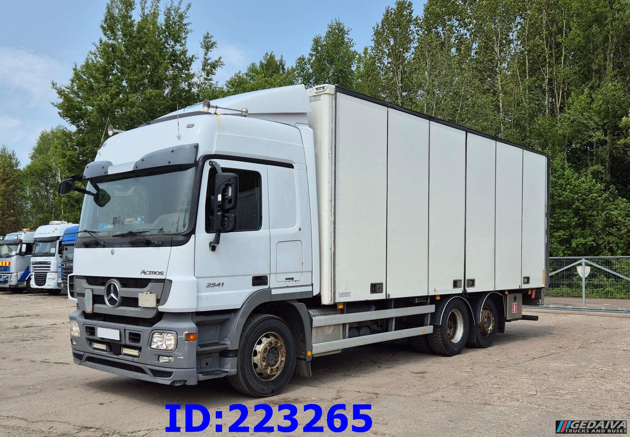 MERCEDES-BENZ Actros 2541 6x2 Retarder Open side box - Isothermal truck: picture 1 MERCEDES-BENZ Actros 2541 6x2 Retarder Open side box - Isothermal truck: picture 1