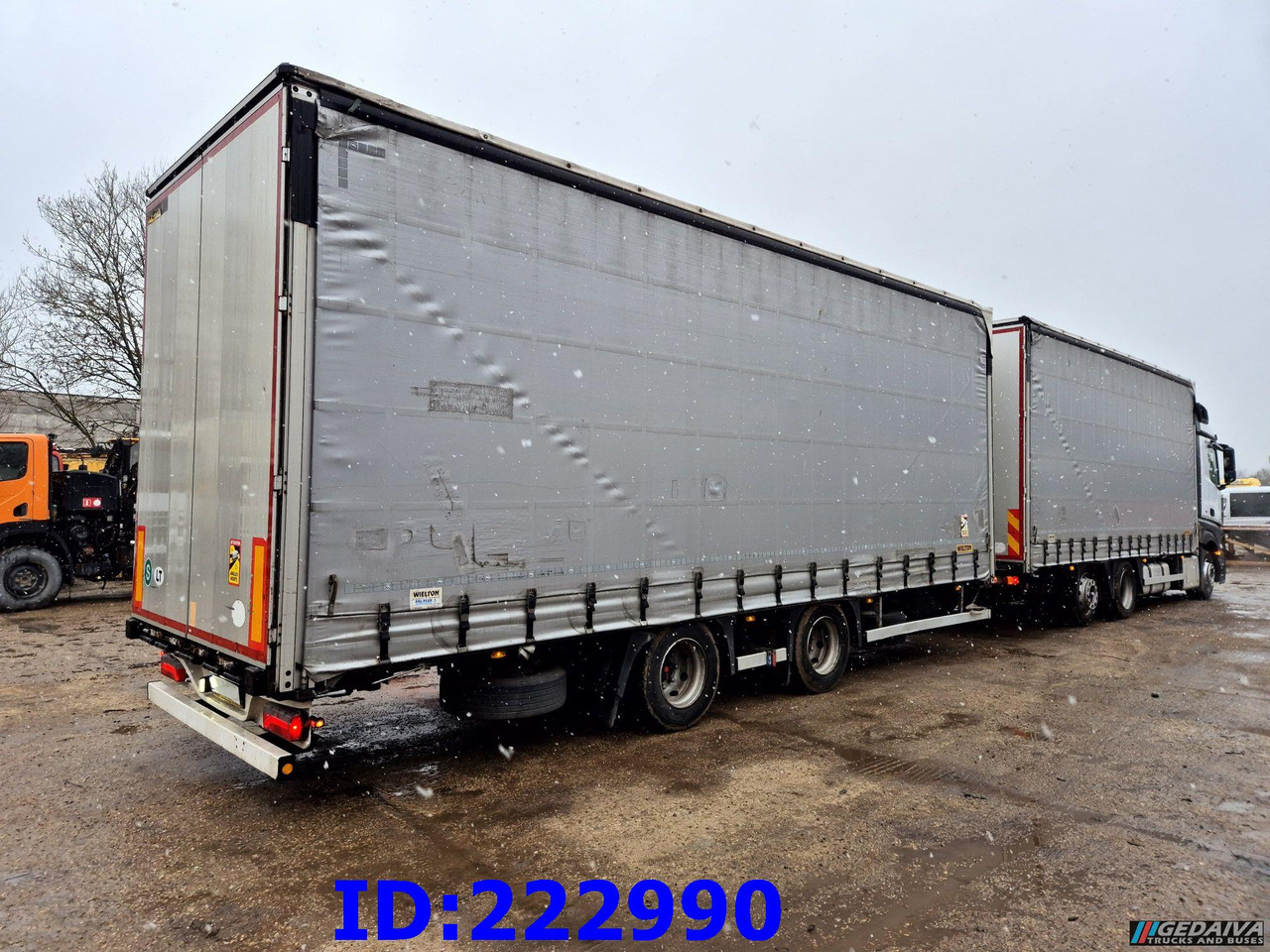 MERCEDES-BENZ Actros 2542 6x2 Euro6 + Wielton trailer - Curtainsider truck: picture 5 MERCEDES-BENZ Actros 2542 6x2 Euro6 + Wielton trailer - Curtainsider truck: picture 5