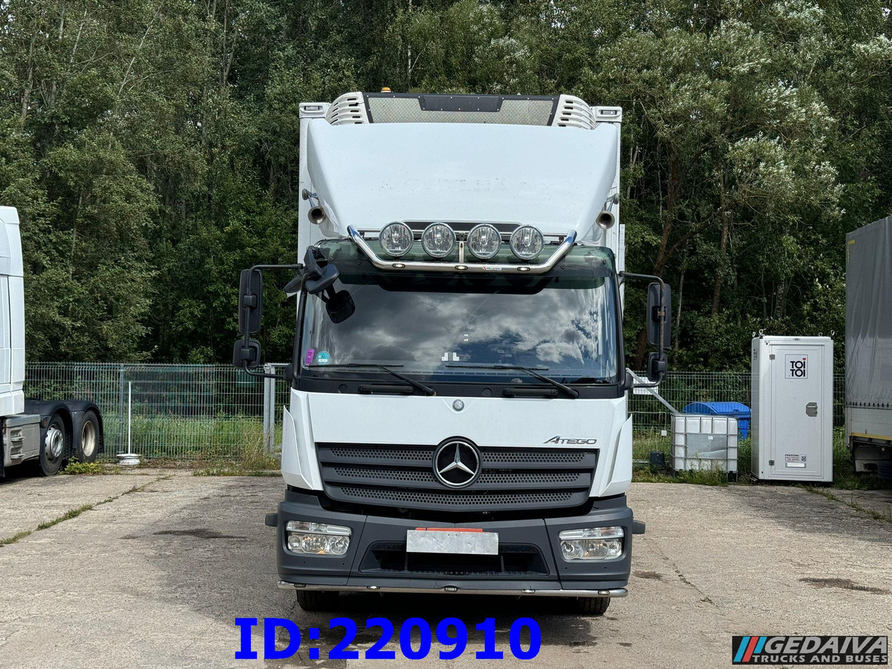 MERCEDES-BENZ Atego 1223 Euro6 - Refrigerator truck: picture 2 MERCEDES-BENZ Atego 1223 Euro6 - Refrigerator truck: picture 2