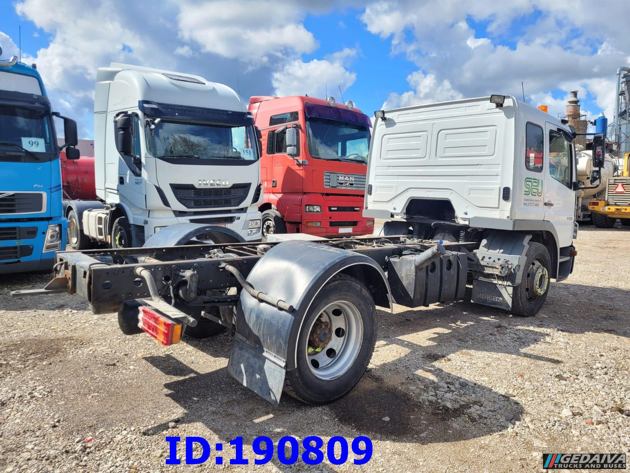 MERCEDES-BENZ Atego 1425 - Cab chassis truck: picture 5 MERCEDES-BENZ Atego 1425 - Cab chassis truck: picture 5