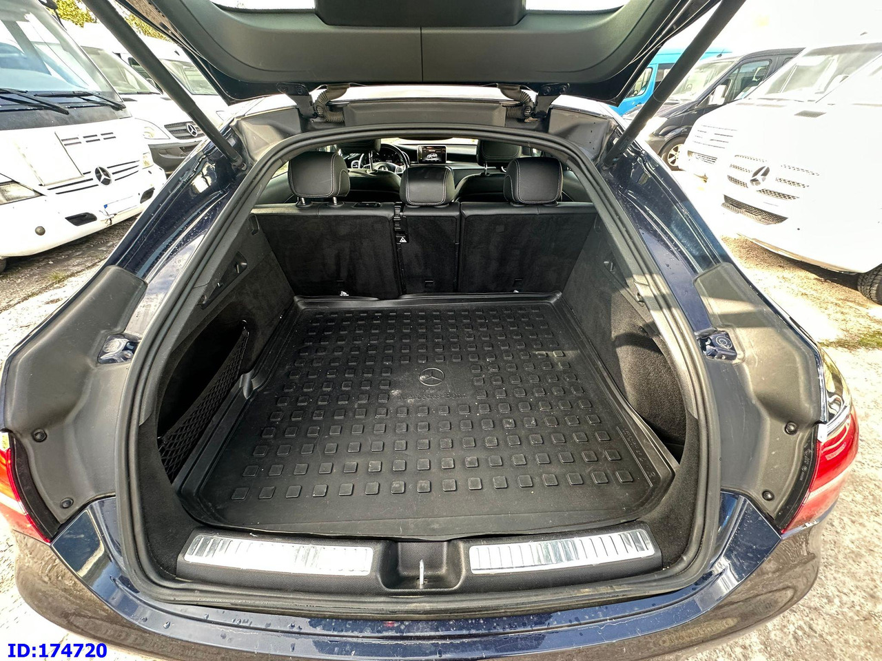 MERCEDES-BENZ GLC Coupe 220 4x4 - SUV: picture 5 MERCEDES-BENZ GLC Coupe 220 4x4 - SUV: picture 5