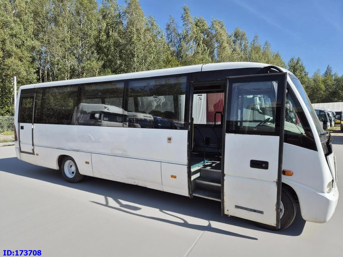 MERCEDES-BENZ Medio 30 Seat - Minibus, Coach: picture 5 MERCEDES-BENZ Medio 30 Seat - Minibus, Coach: picture 5