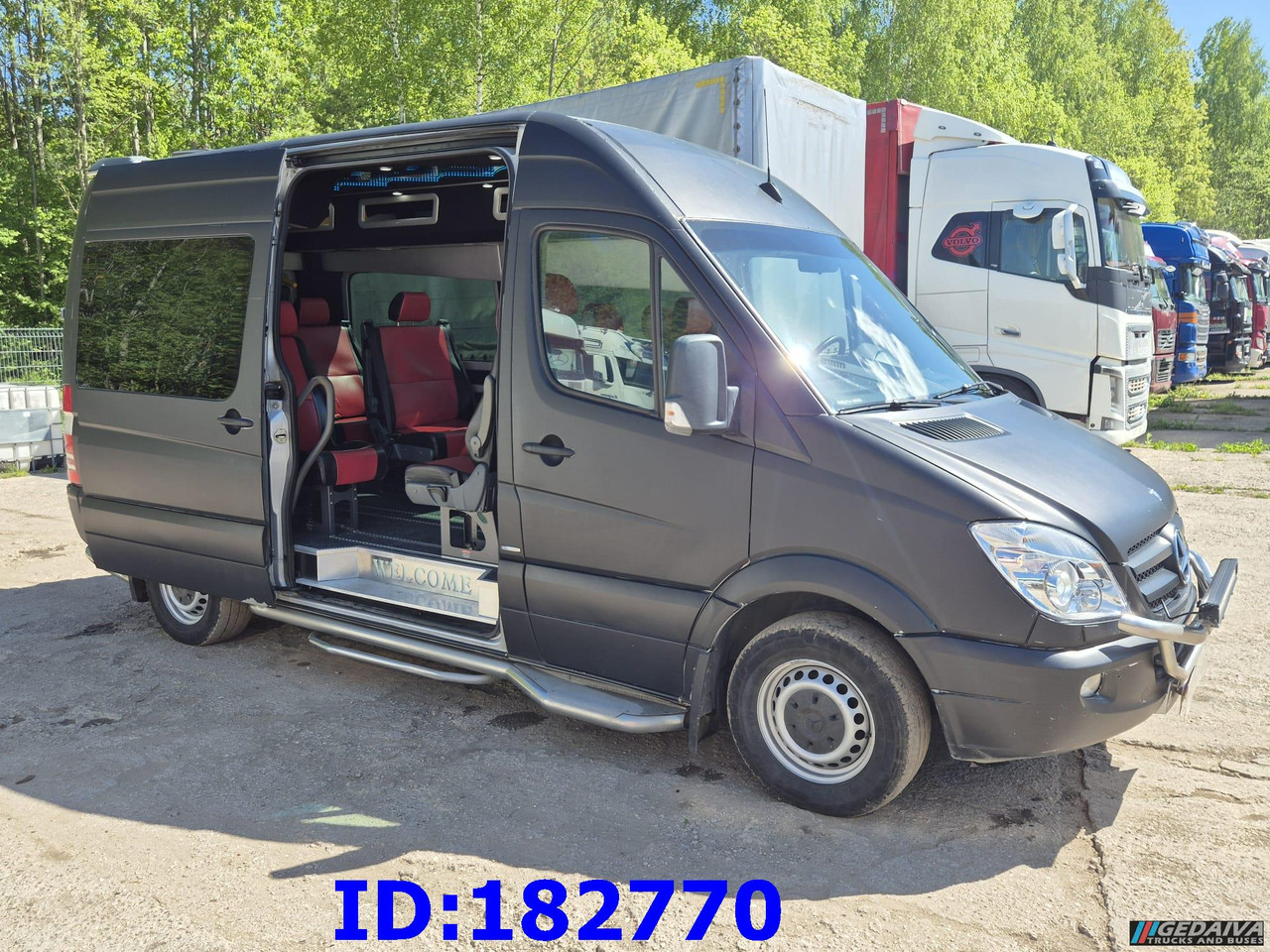 MERCEDES-BENZ Sprinter 319 VIP Euro5 - Coach: picture 1 MERCEDES-BENZ Sprinter 319 VIP Euro5 - Coach: picture 1