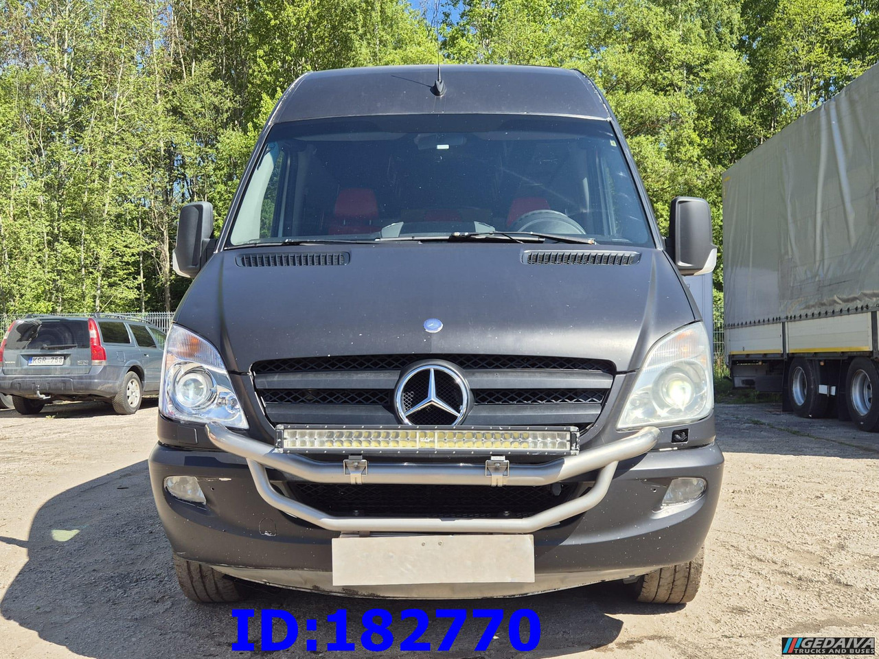 MERCEDES-BENZ Sprinter 319 VIP Euro5 - Coach: picture 2 MERCEDES-BENZ Sprinter 319 VIP Euro5 - Coach: picture 2