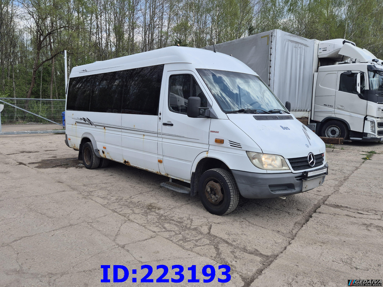 MERCEDES-BENZ Sprinter 416 VIP AC 17-seater - Coach: picture 4 MERCEDES-BENZ Sprinter 416 VIP AC 17-seater - Coach: picture 4