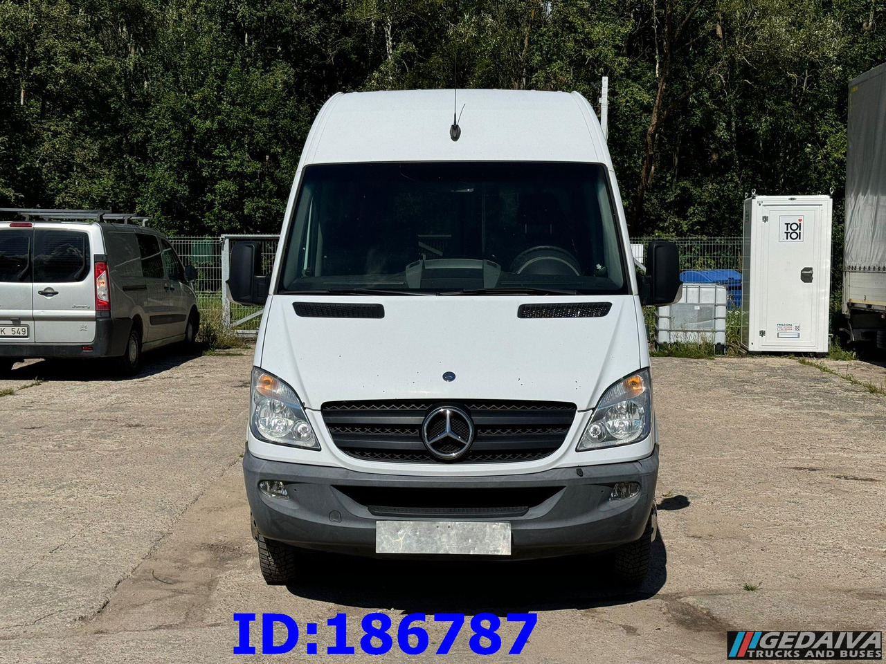 MERCEDES-BENZ Sprinter 516 - 17-seater - Euro5 - Coach: picture 2 MERCEDES-BENZ Sprinter 516 - 17-seater - Euro5 - Coach: picture 2