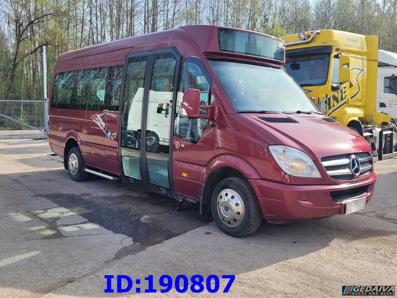 MERCEDES-BENZ Sprinter 516 City35 Euro5 22 Place - City bus: picture 1 MERCEDES-BENZ Sprinter 516 City35 Euro5 22 Place - City bus: picture 1