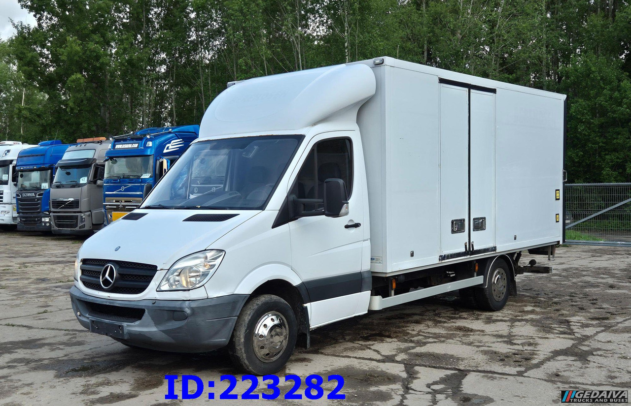 MERCEDES-BENZ Sprinter 516 SUPER - Box truck: picture 1 MERCEDES-BENZ Sprinter 516 SUPER - Box truck: picture 1