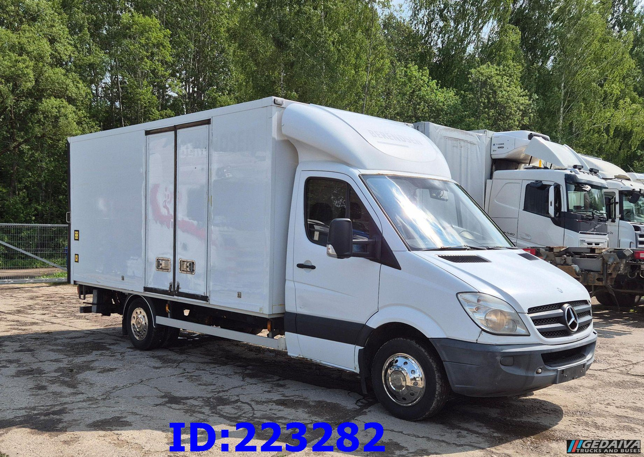 MERCEDES-BENZ Sprinter 516 SUPER - Box truck: picture 4 MERCEDES-BENZ Sprinter 516 SUPER - Box truck: picture 4