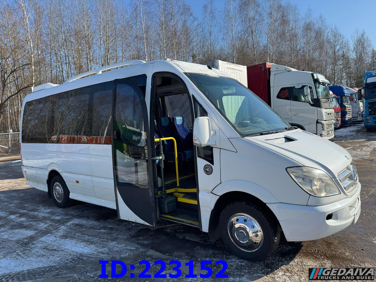 MERCEDES-BENZ Sprinter 518-VIP- 17 places - Coach: picture 1 MERCEDES-BENZ Sprinter 518-VIP- 17 places - Coach: picture 1