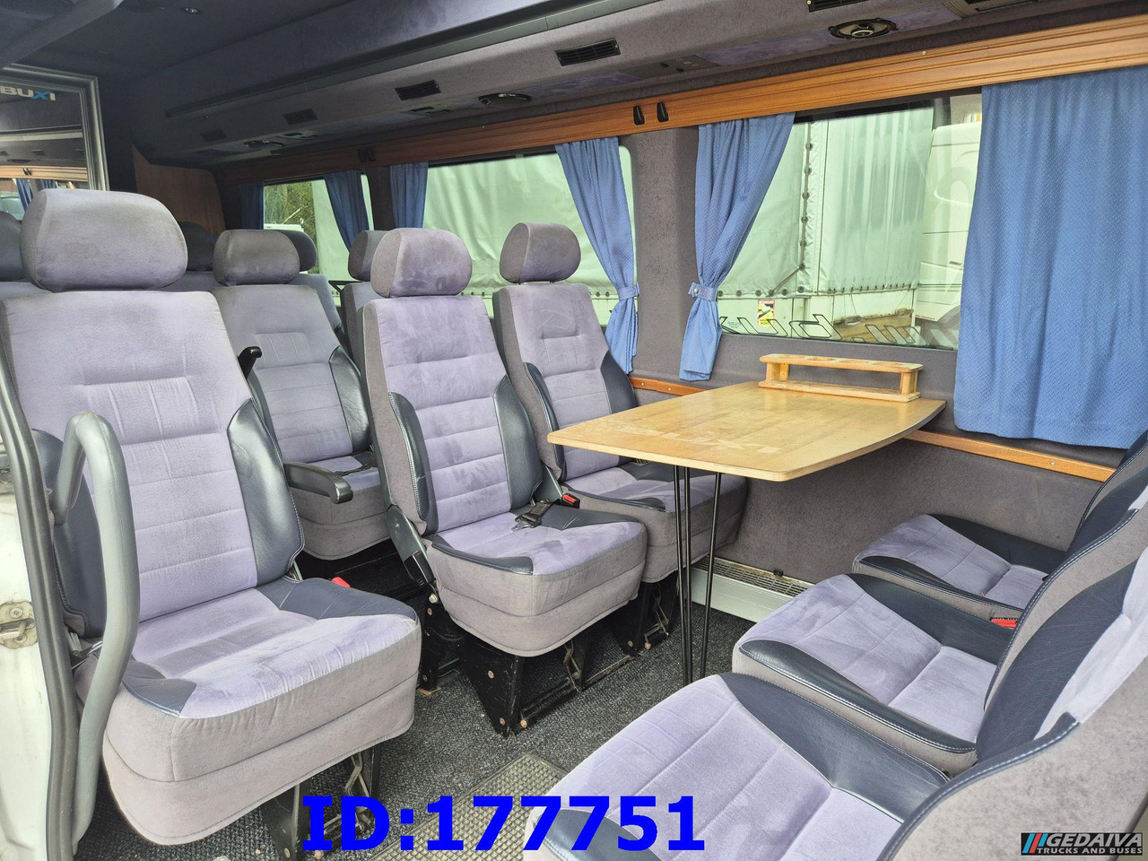 MERCEDES-BENZ Sprinter 518 - VIP - 17-seater - Coach: picture 1 MERCEDES-BENZ Sprinter 518 - VIP - 17-seater - Coach: picture 1