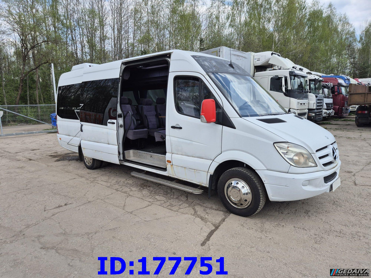 MERCEDES-BENZ Sprinter 518 - VIP - 17-seater - Coach: picture 5 MERCEDES-BENZ Sprinter 518 - VIP - 17-seater - Coach: picture 5