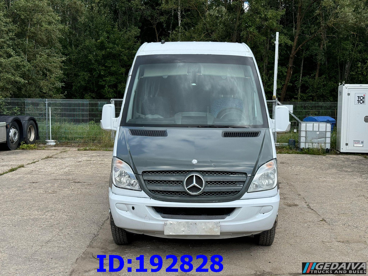 MERCEDES-BENZ Sprinter 519 - 17 place - Euro5 - Coach: picture 2 MERCEDES-BENZ Sprinter 519 - 17 place - Euro5 - Coach: picture 2