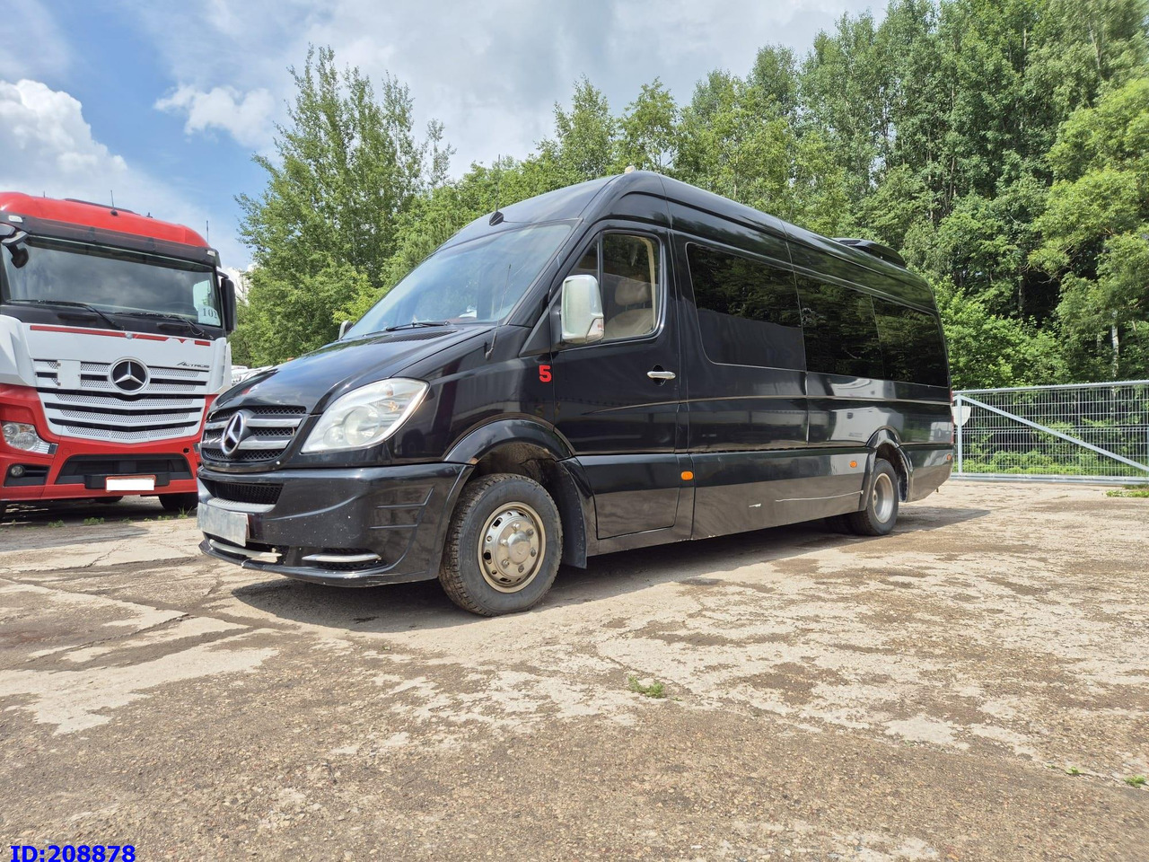 MERCEDES-BENZ Sprinter 519 -VIP- 17 places - Coach: picture 1 MERCEDES-BENZ Sprinter 519 -VIP- 17 places - Coach: picture 1