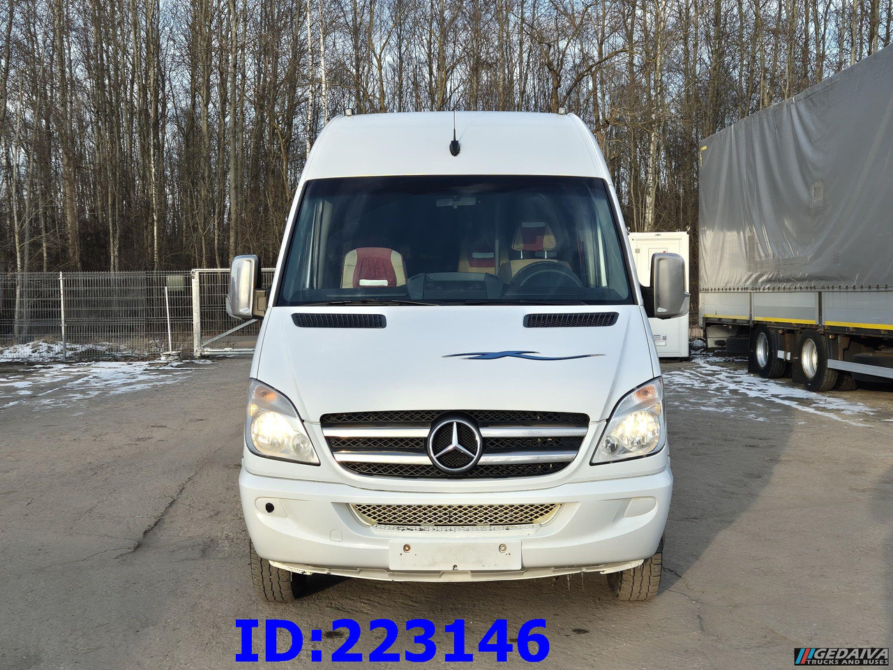 MERCEDES-BENZ Sprinter 519 VIP - 21Place -Euro 5 - Coach: picture 2 MERCEDES-BENZ Sprinter 519 VIP - 21Place -Euro 5 - Coach: picture 2
