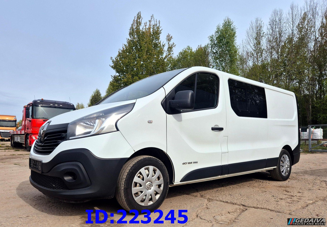 RENAULT Trafic Euro6 - Combi van: picture 1 RENAULT Trafic Euro6 - Combi van: picture 1