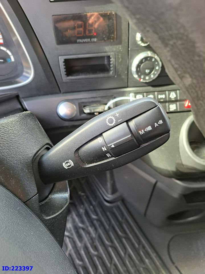 Tractor unit MERCEDES-BENZ Actros 1842 Euro6: picture 9