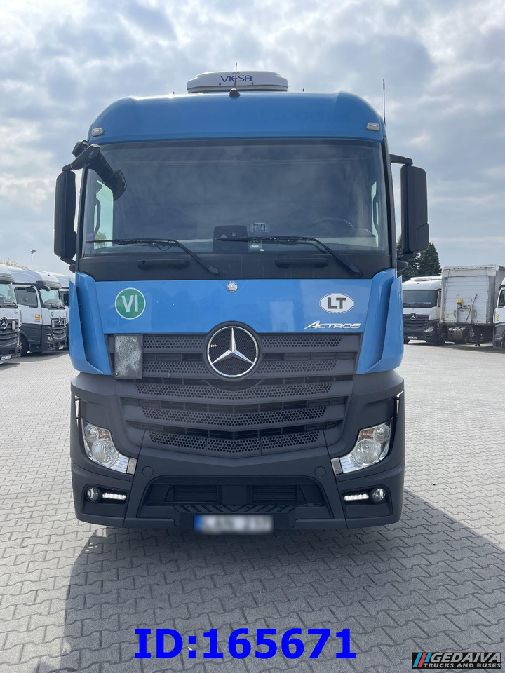 MERCEDES-BENZ Actros 1842 - Mega - Euro6 - Tractor unit: picture 2 MERCEDES-BENZ Actros 1842 - Mega - Euro6 - Tractor unit: picture 2