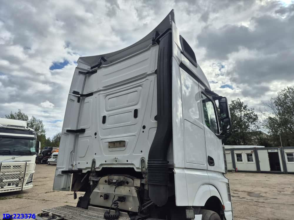 MERCEDES-BENZ Actros 2551 6x2 Euro6 - Tractor unit: picture 5 MERCEDES-BENZ Actros 2551 6x2 Euro6 - Tractor unit: picture 5
