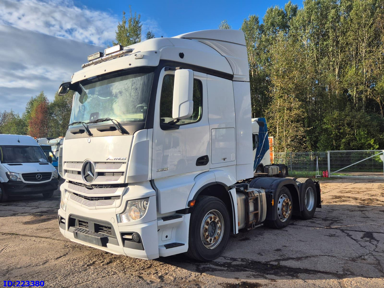 MERCEDES-BENZ Actros 2551 6x2 -Steering axle - Euro6 - Tractor unit: picture 1 MERCEDES-BENZ Actros 2551 6x2 -Steering axle - Euro6 - Tractor unit: picture 1