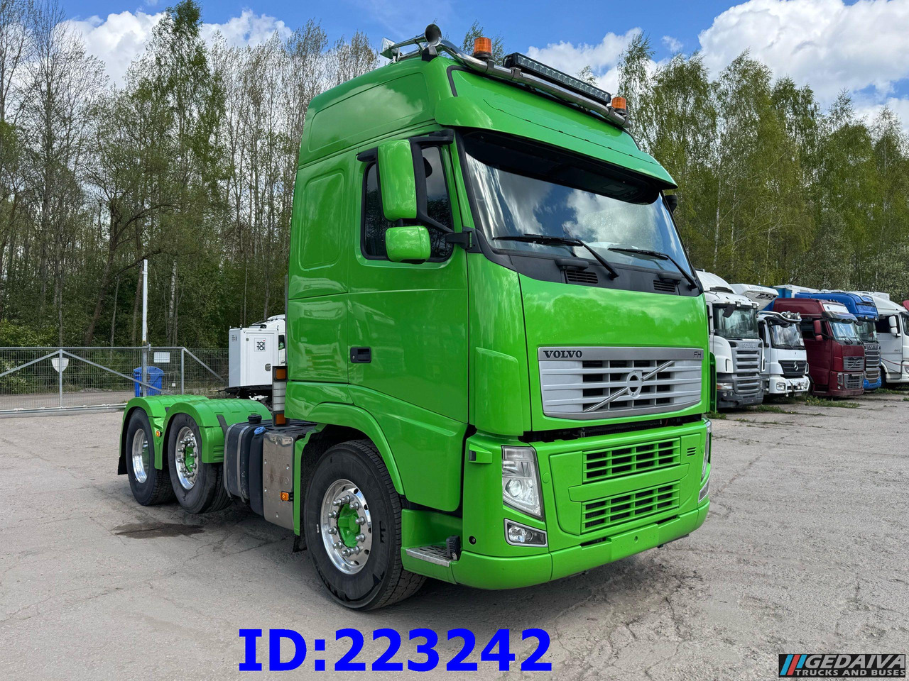 VOLVO FH13 6x2 - 538t km ONLY - Manual Hydraulics Euro5 - Tractor unit: picture 4 VOLVO FH13 6x2 - 538t km ONLY - Manual Hydraulics Euro5 - Tractor unit: picture 4