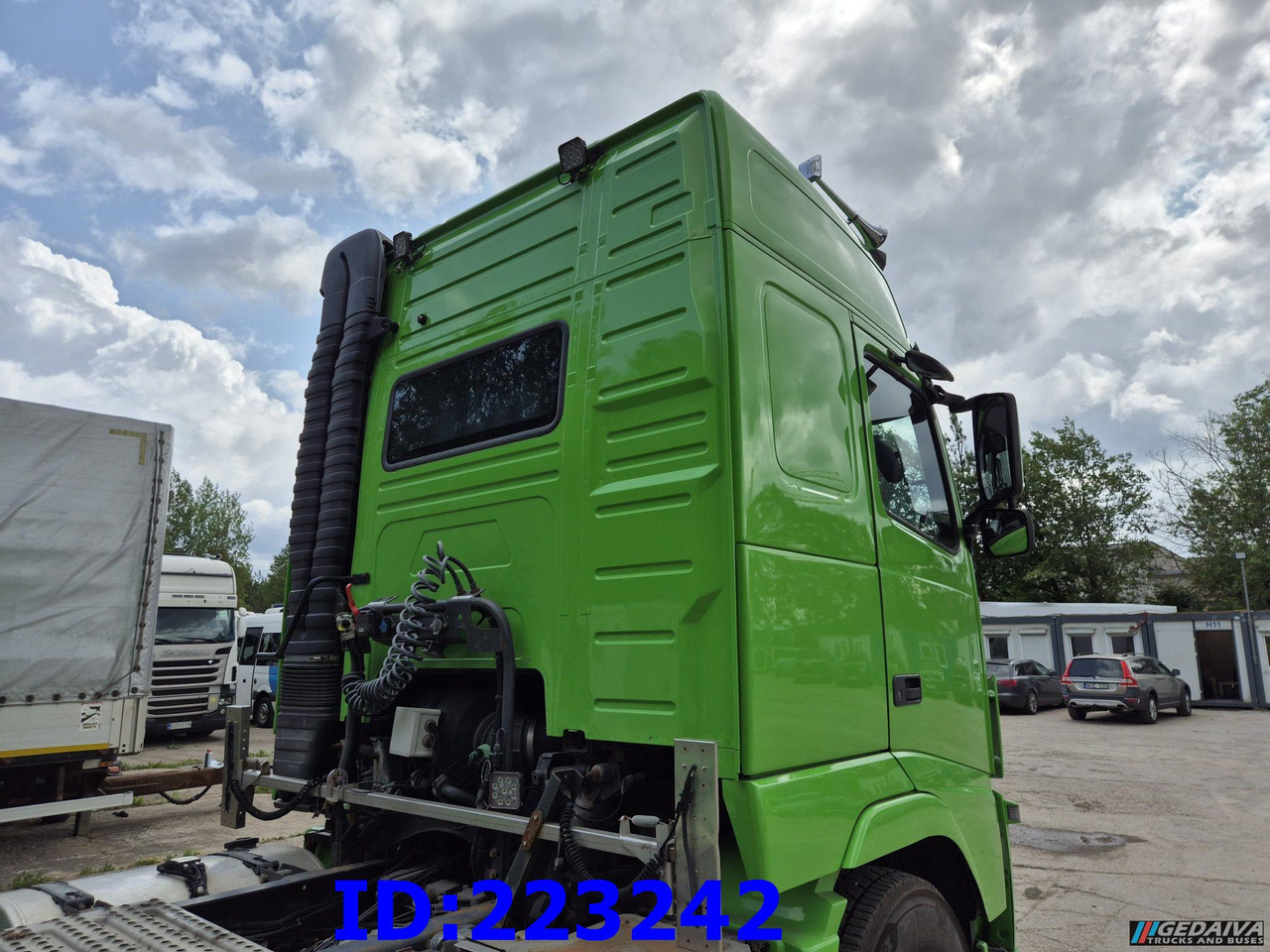 VOLVO FH13 6x2 - 538t km ONLY - Manual Hydraulics Euro5 - Tractor unit: picture 5 VOLVO FH13 6x2 - 538t km ONLY - Manual Hydraulics Euro5 - Tractor unit: picture 5